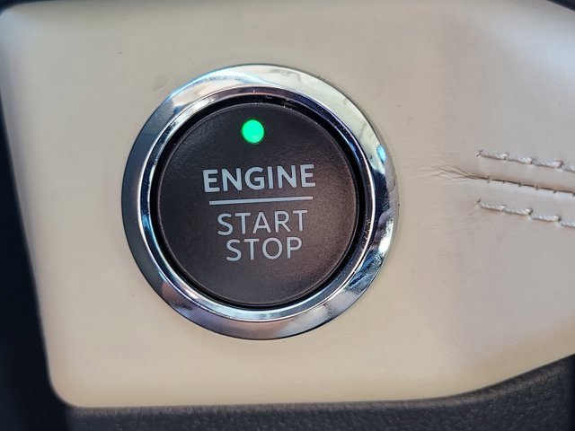 Certified 2023 Ford Expedition Platinum image 32