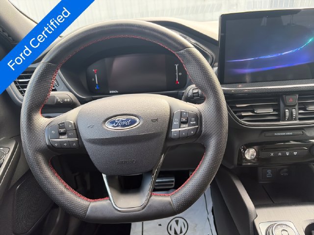 Certified 2023 Ford Escape ST-Line w/ Tech Pack #1 AWD/4WD image 15