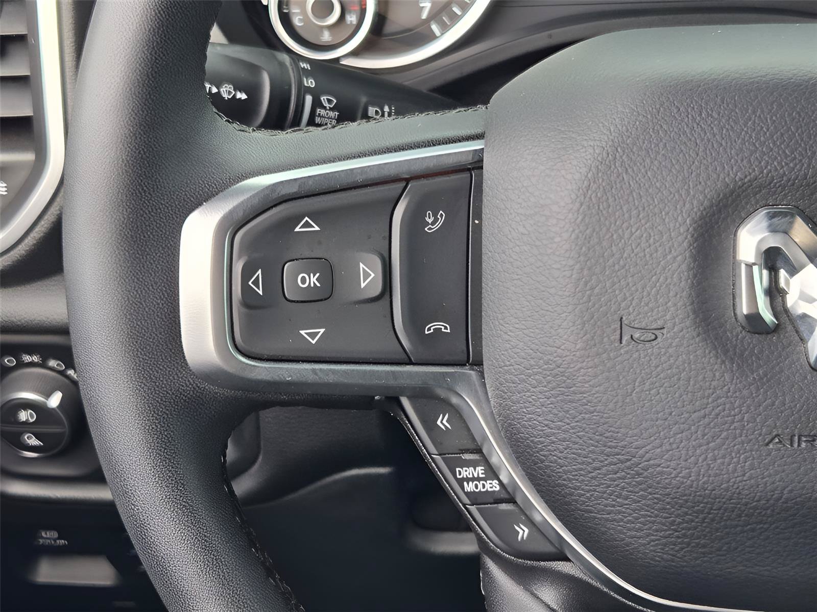 Used 2025 RAM 1500 Lone Star AWD/4WD image 27