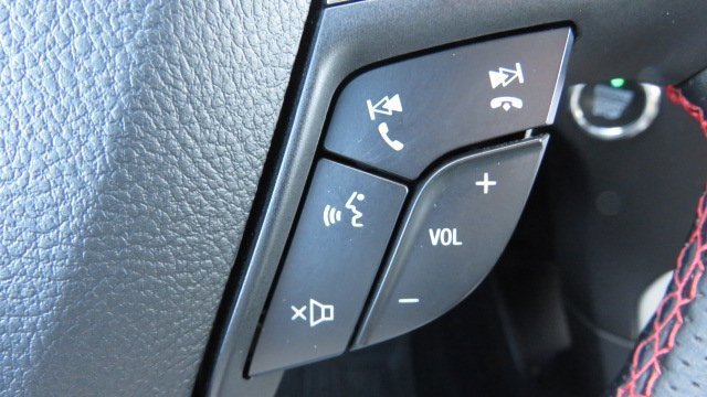 Certified 2022 Ford Edge ST-Line image 23