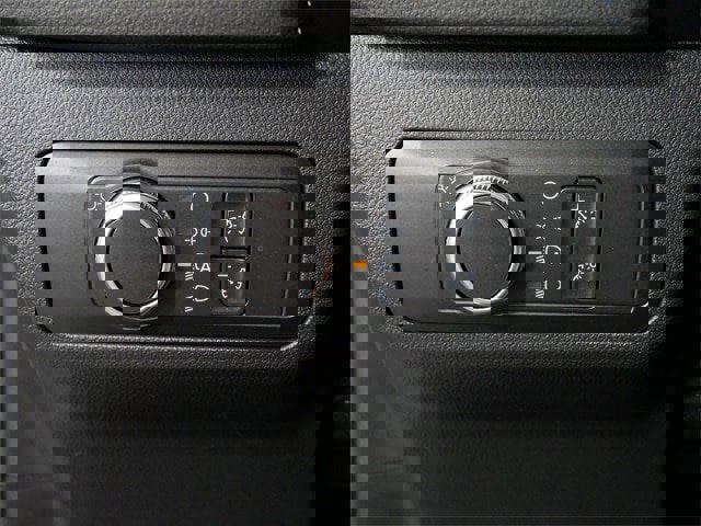 Certified 2022 Ford Escape SE w/ Cold Weather Package image 16