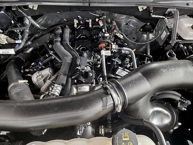 Certified 2025 Ford Expedition Active AWD/4WD image 30