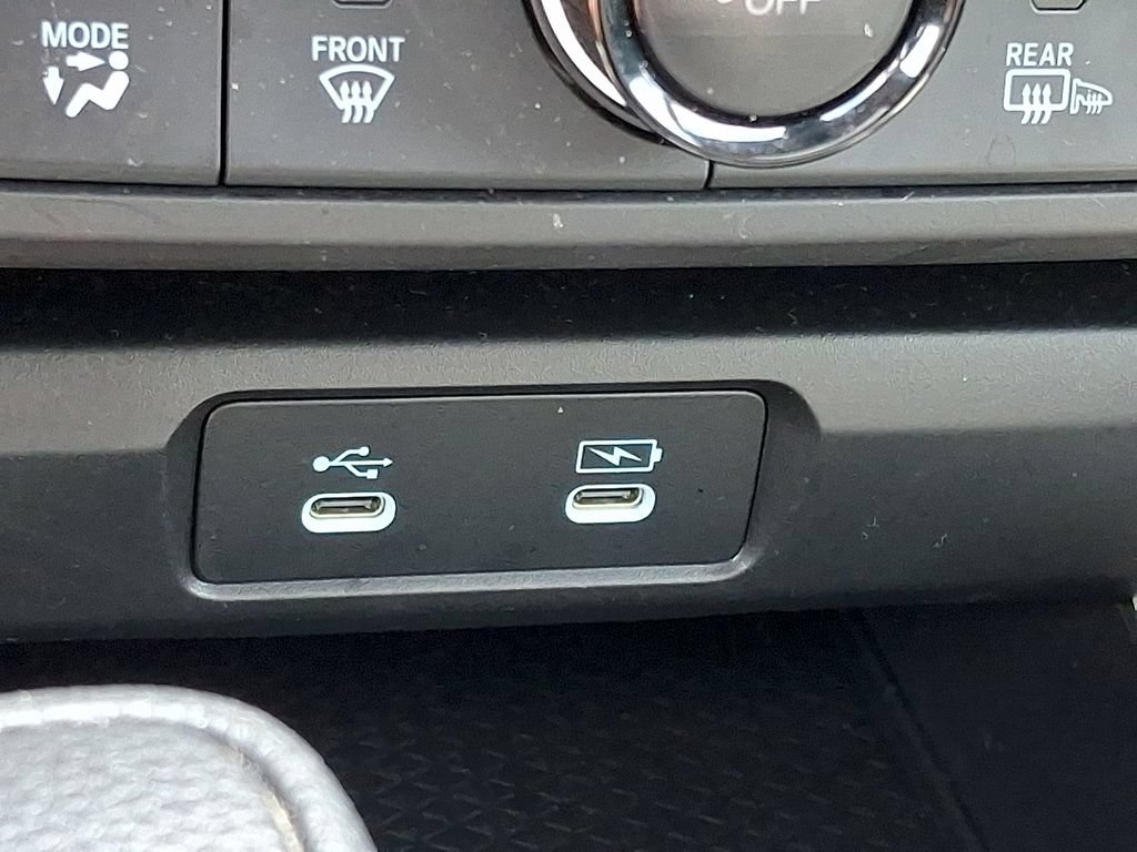 Used 2025 Honda Accord SE image 24