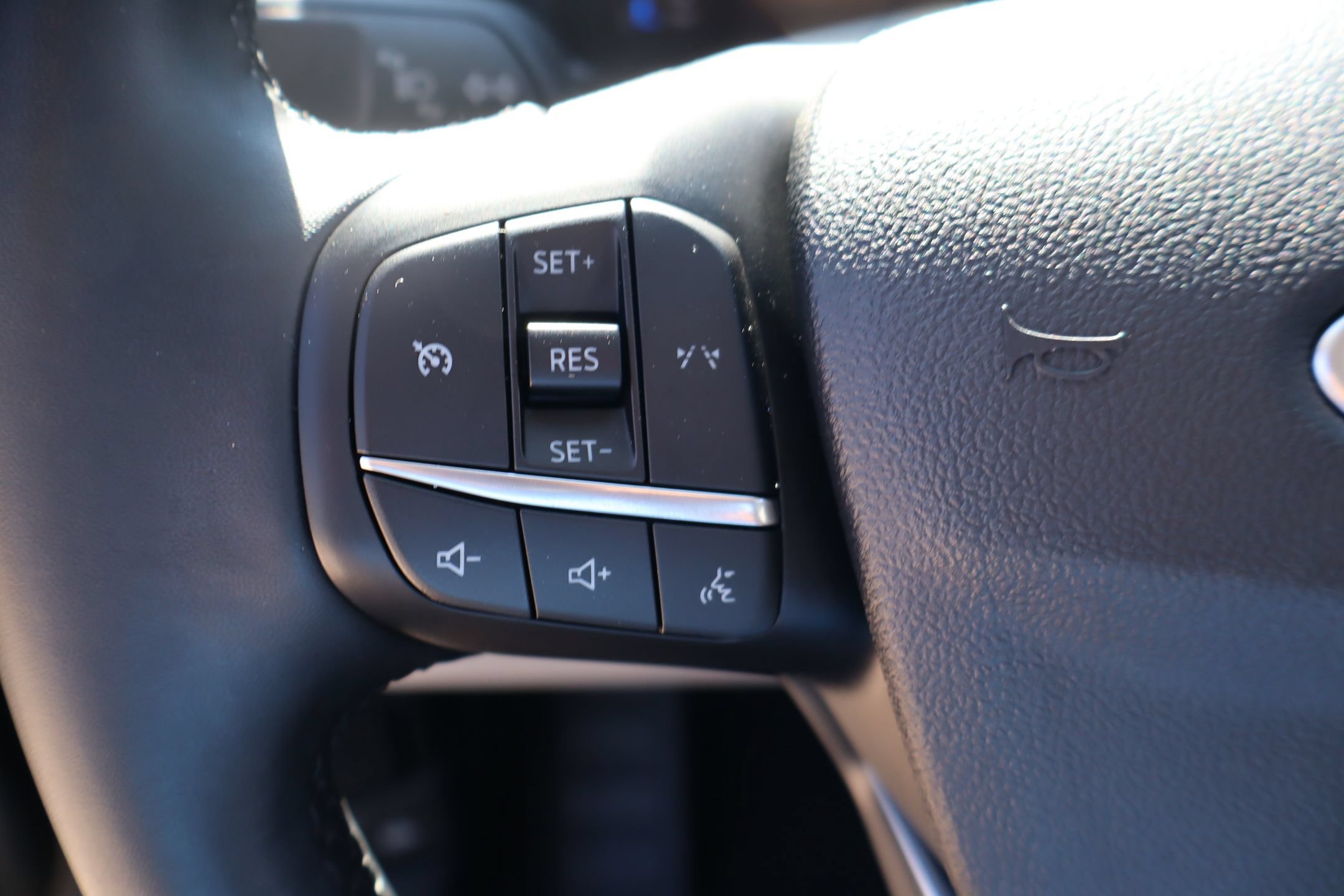 Certified 2024 Ford Escape Active FWD image 15