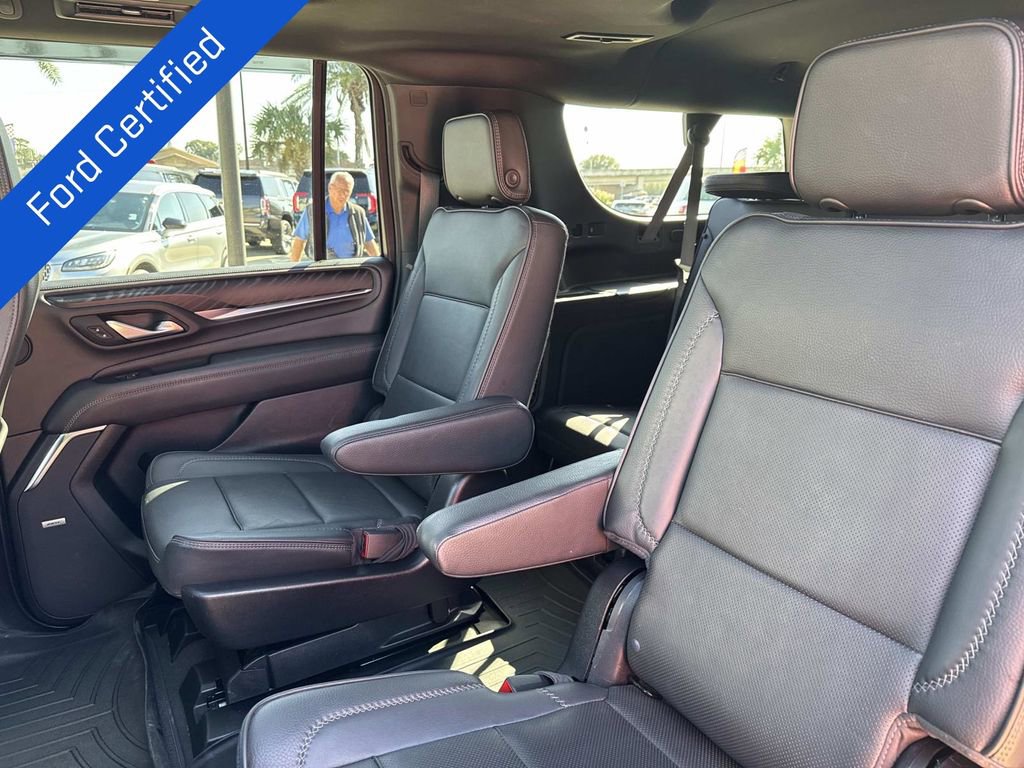Used 2022 GMC Yukon XL Denali image 17