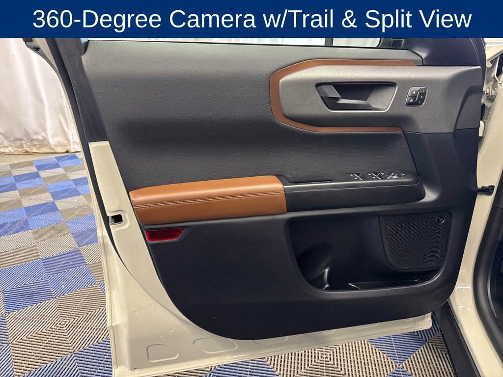 Certified 2025 Ford Bronco Sport Outer Banks w/ Outer Banks Tech Package+ AWD/4WD image 11