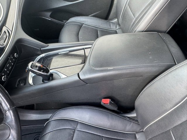 Used 2020 Buick Enclave Avenir w/ Avenir Technology Package image 17