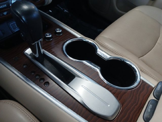 Used 2020 Nissan Pathfinder Platinum FWD image 9