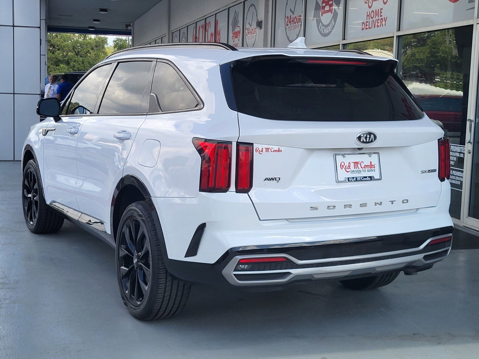 Used 2021 Kia Sorento SX image 5