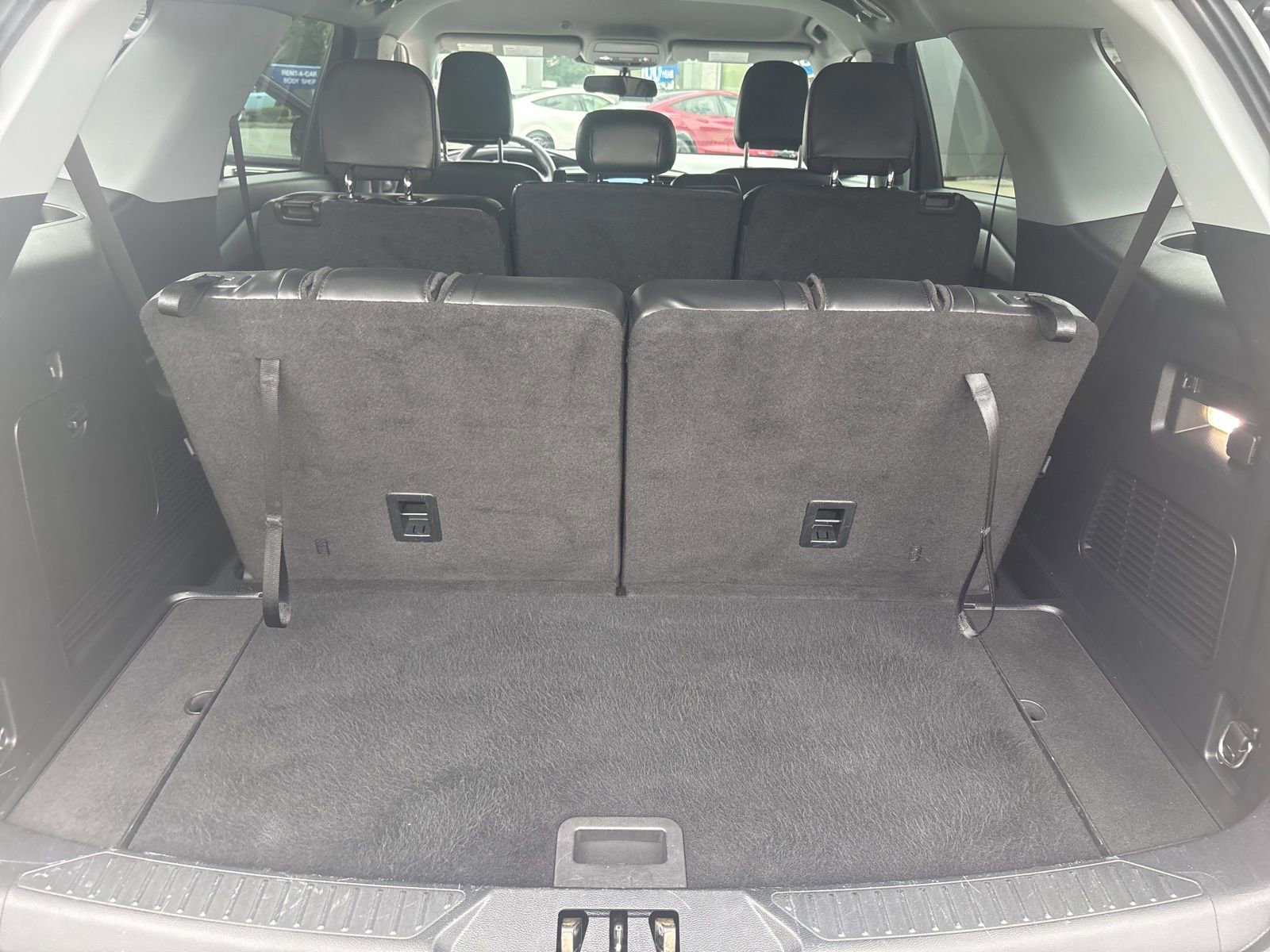 Certified 2022 Ford Explorer XLT w/ Equipment Group 202A image 34