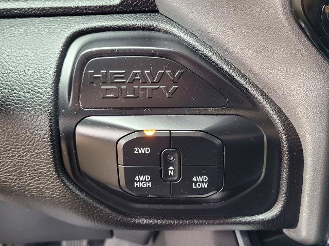 Used 2025 RAM 3500 Laramie AWD/4WD image 17