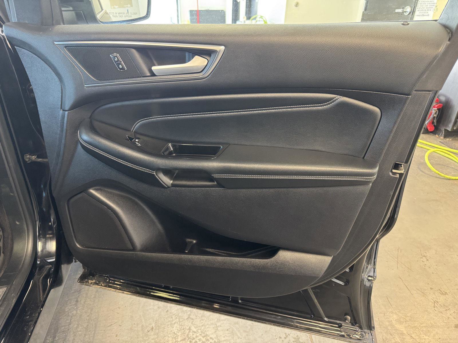 Certified 2017 Ford Edge Titanium w/ Equipment Group 301A image 24