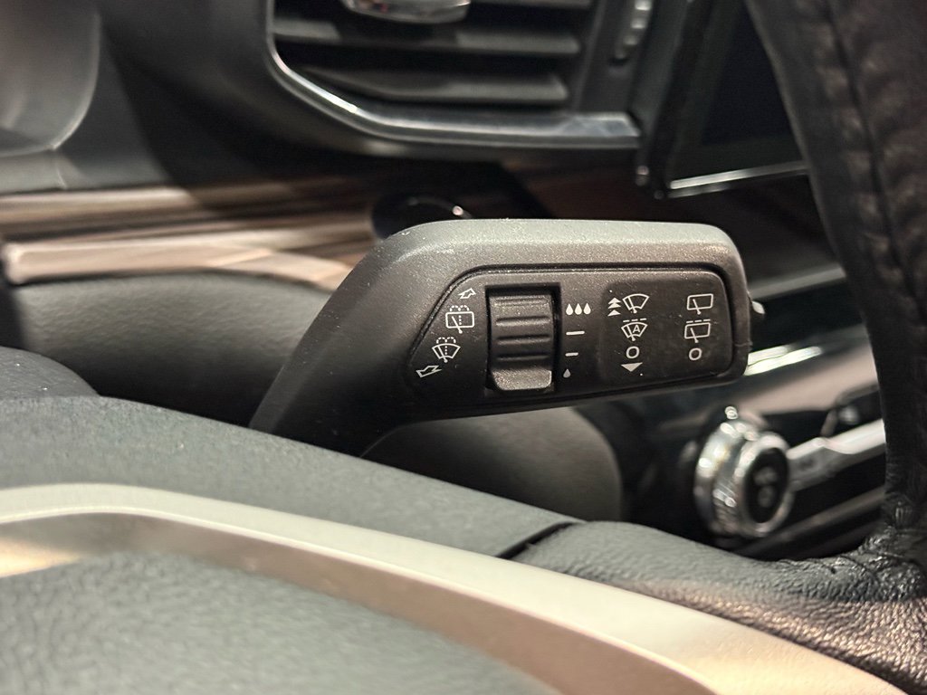 Certified 2024 Ford Explorer Limited image 15