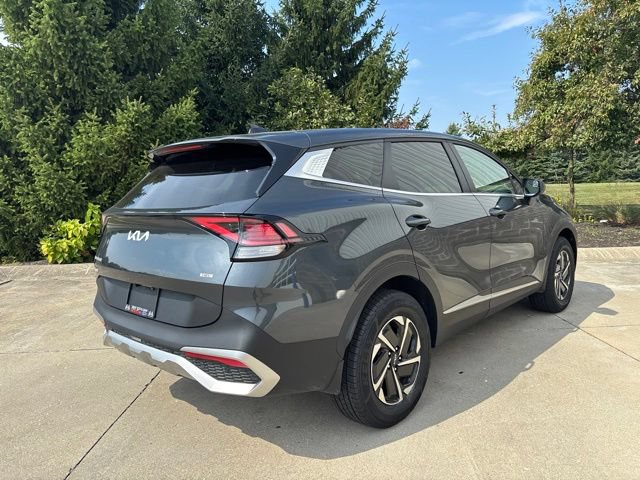 Used 2023 Kia Sportage LX AWD/4WD image 6