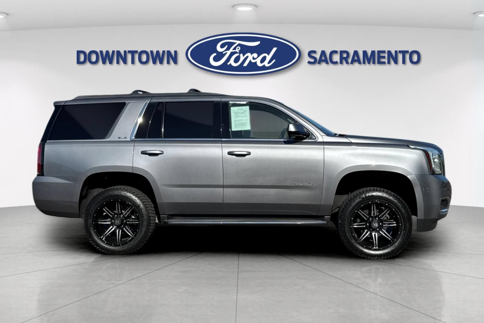Used 2020 GMC Yukon SLE w/ SLE Value Package AWD/4WD image 10