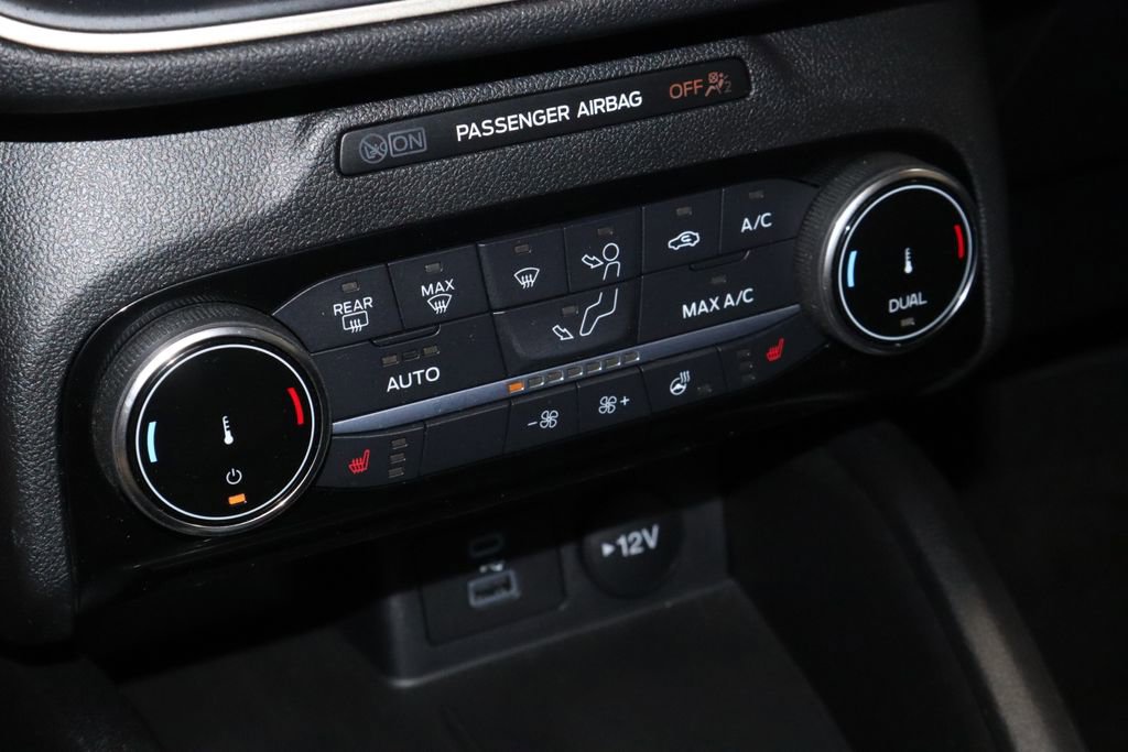 Certified 2022 Ford Escape SEL image 32