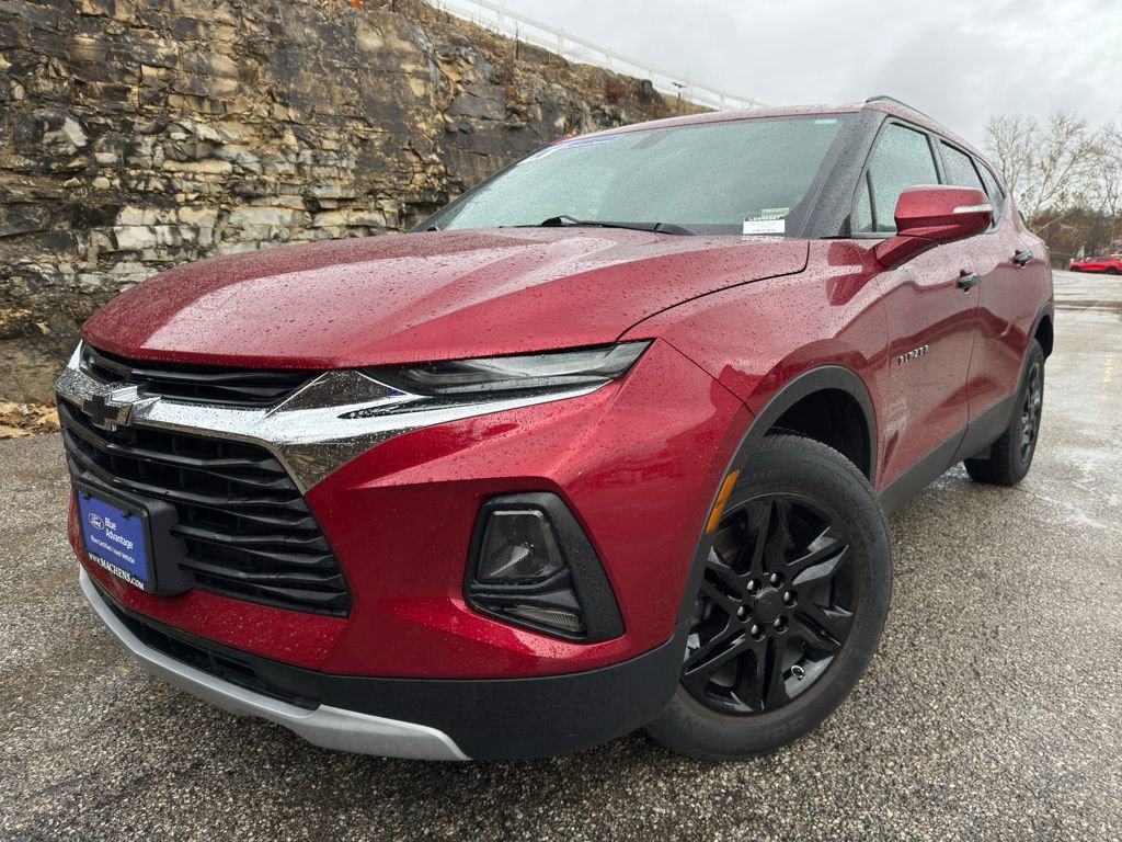 Used 2020 Chevrolet Blazer LT image 2
