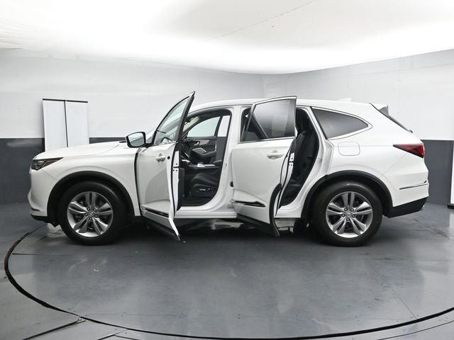 Used 2023 Acura MDX SH-AWD image 33