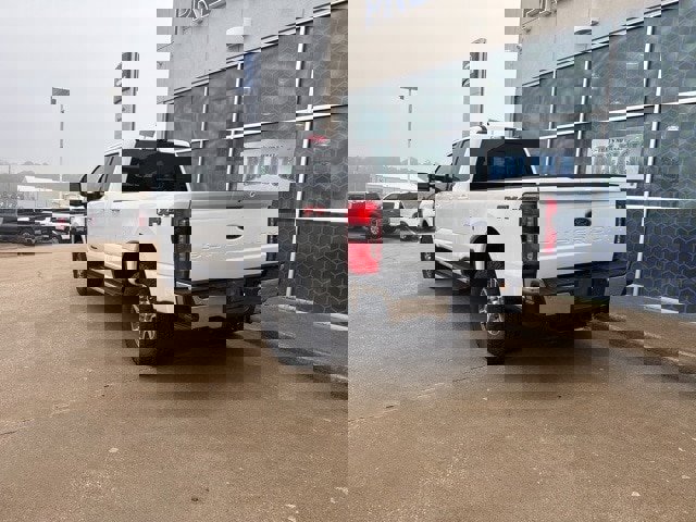 Certified 2023 Ford F250 Lariat w/ FX4 Off-Road Package image 5