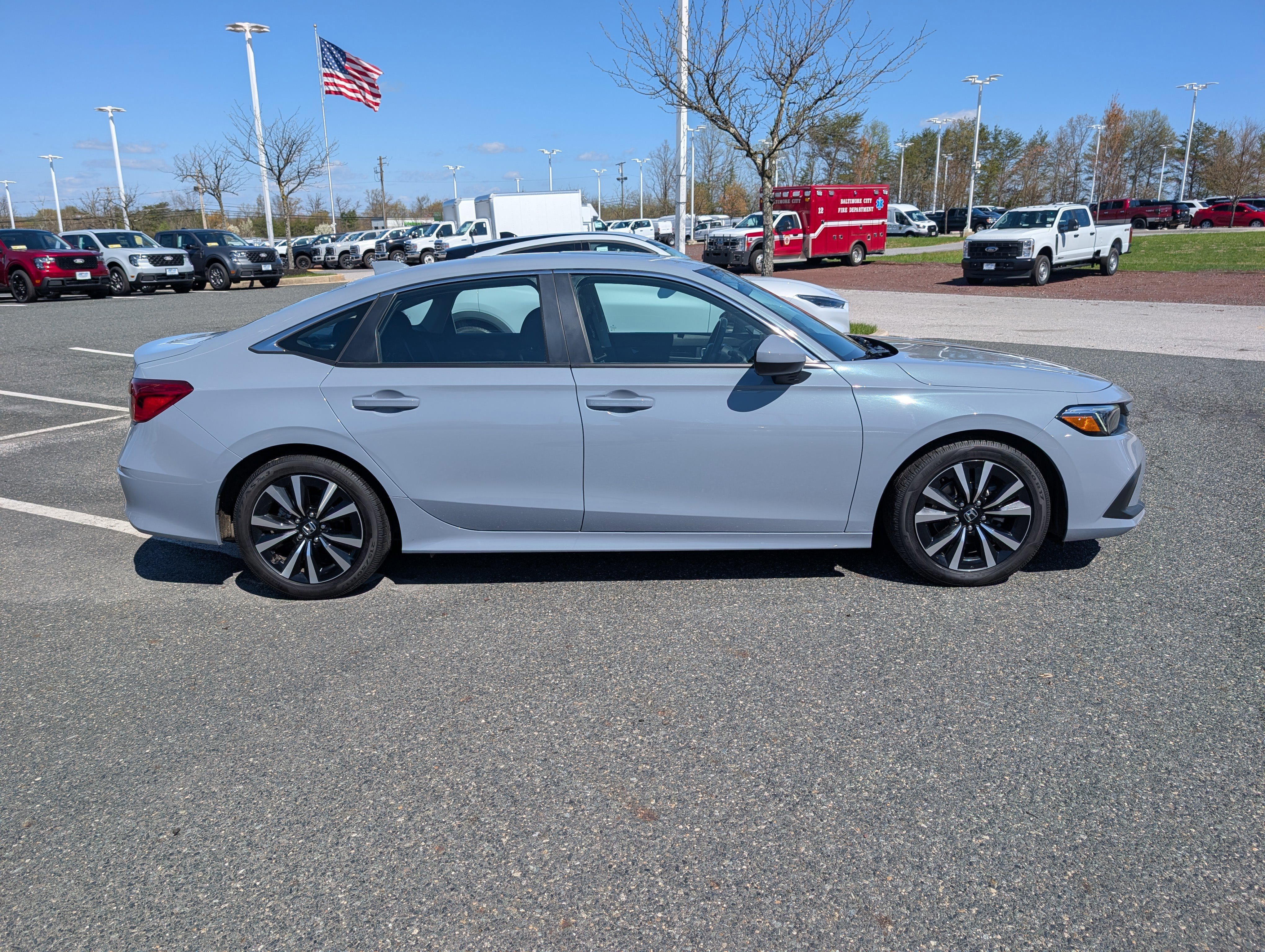 Used 2024 Honda Civic EX image 6