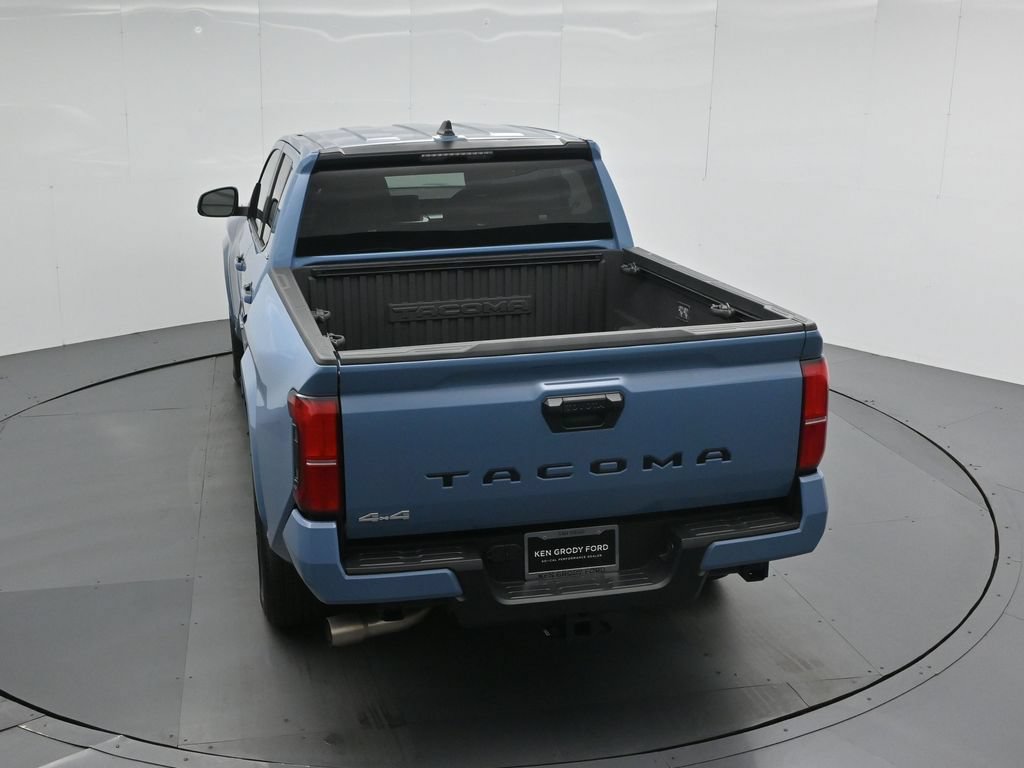 Used 2026 Toyota Tacoma SR5 AWD/4WD image 37