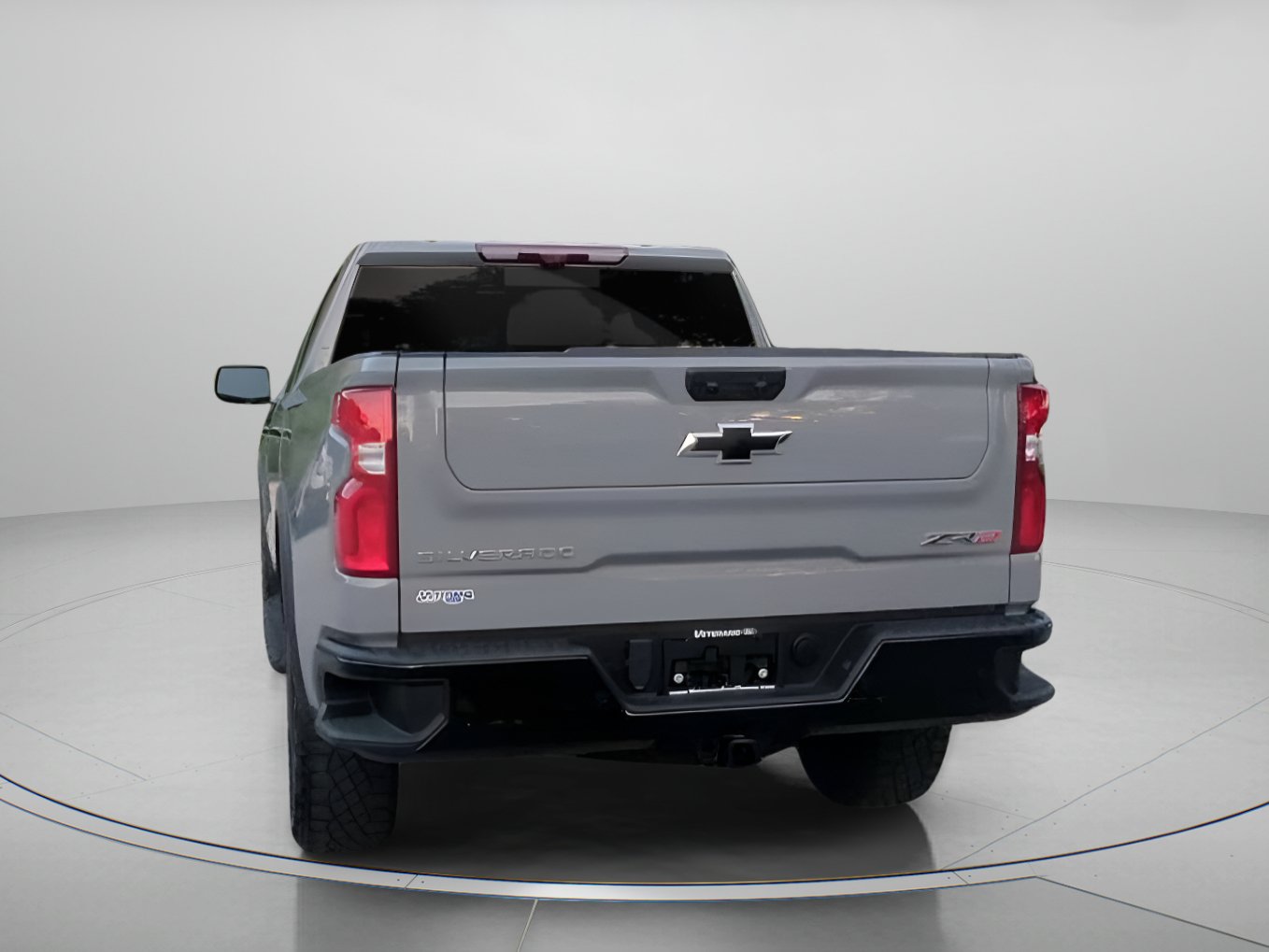 Used 2024 Chevrolet Silverado 1500 ZR2 w/ Technology Package AWD/4WD image 23