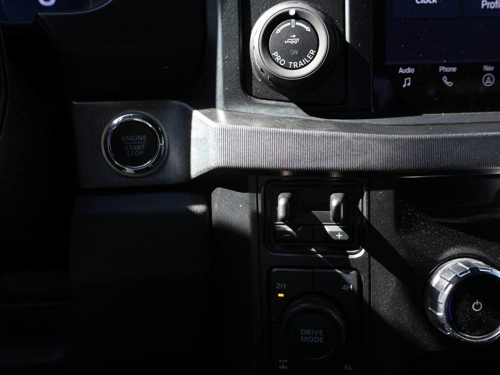 Certified 2024 Ford F250 Platinum AWD/4WD image 34