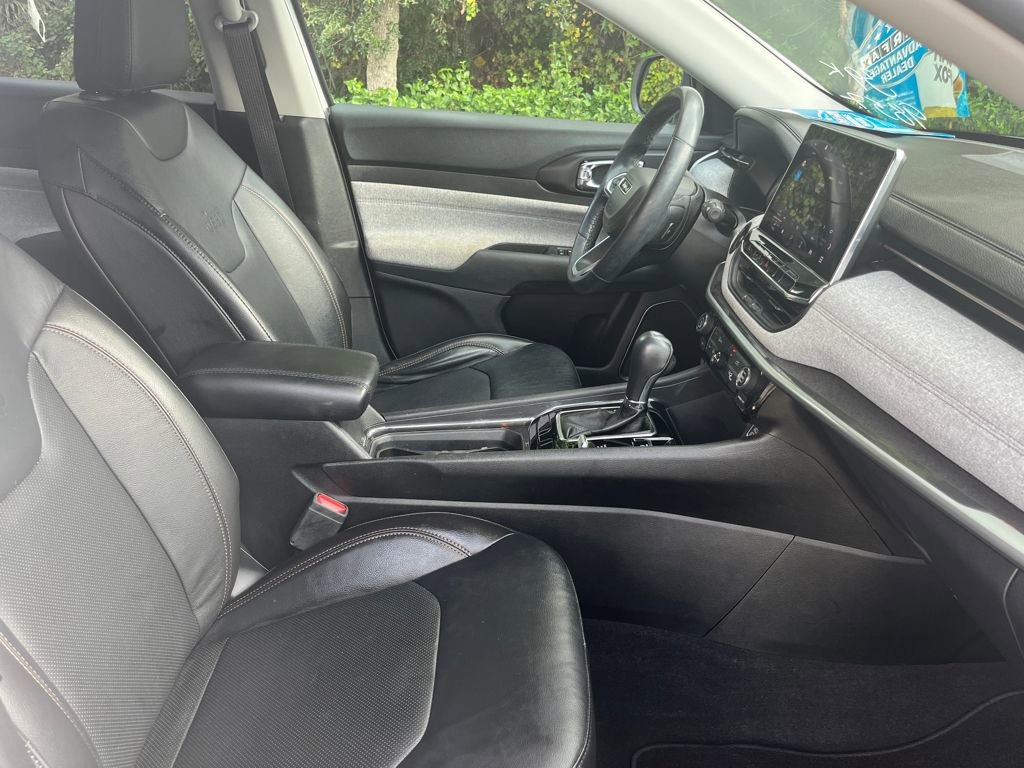 Used 2022 Jeep Compass Latitude image 48