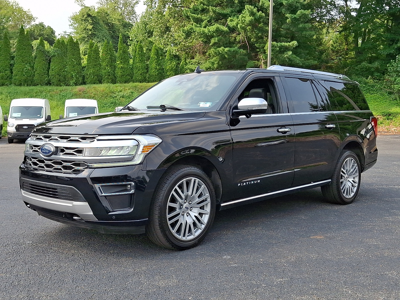 Certified 2023 Ford Expedition Max Platinum AWD/4WD image 3