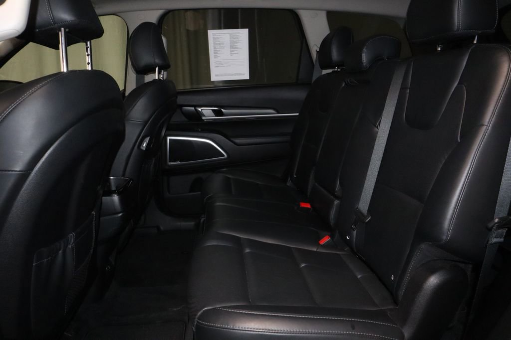 Used 2020 Kia Telluride S w/ S 8 Passenger Seating Package image 22