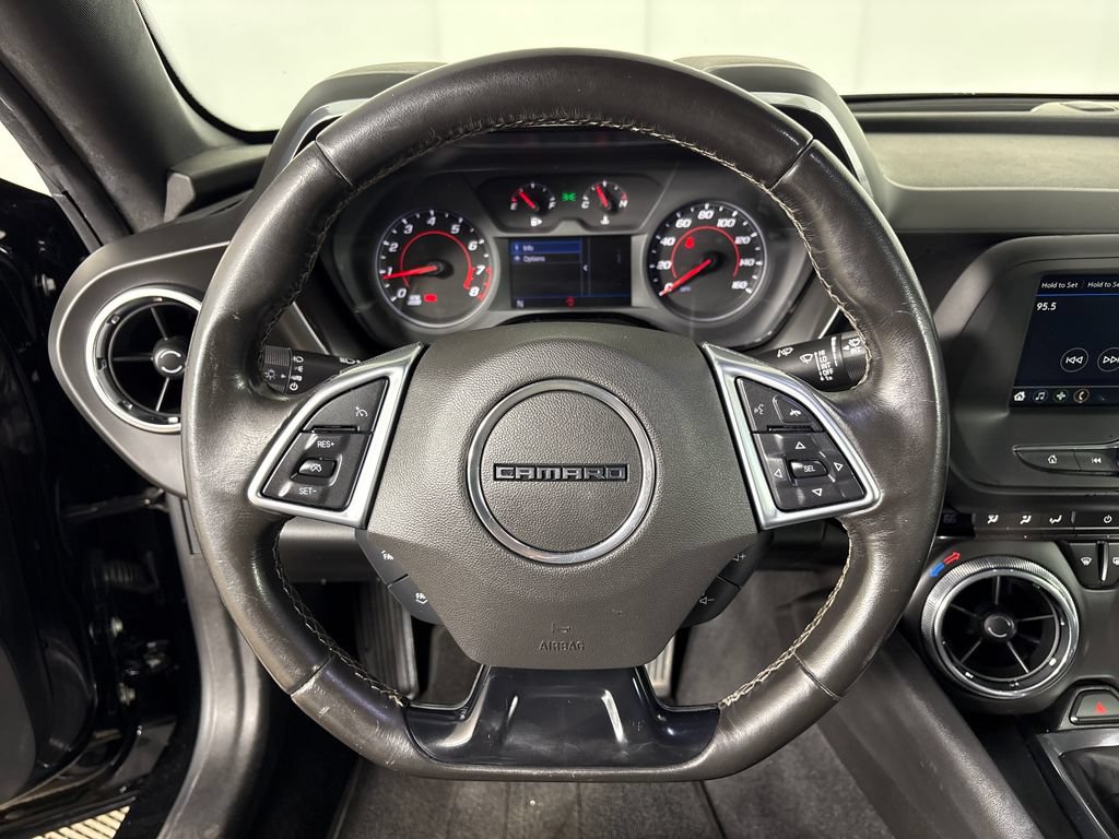 Used 2019 Chevrolet Camaro LT RWD image 17