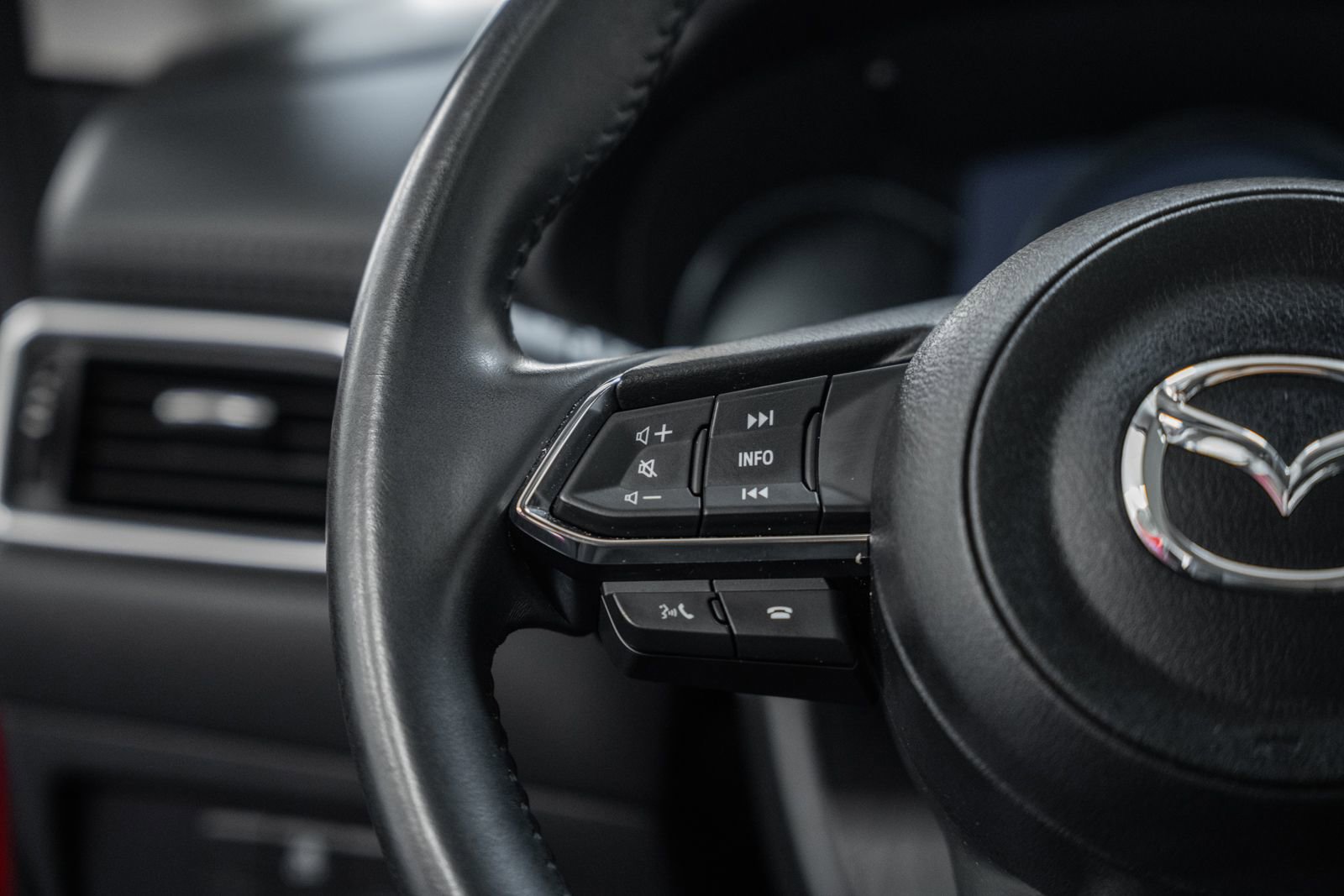 Used 2022 MAZDA CX-5 AWD 2.5 S w/ Premium Package image 34