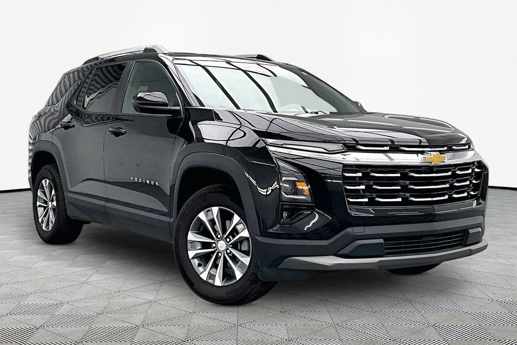 Used 2025 Chevrolet Equinox LT w/ Convenience Package II AWD/4WD image 12