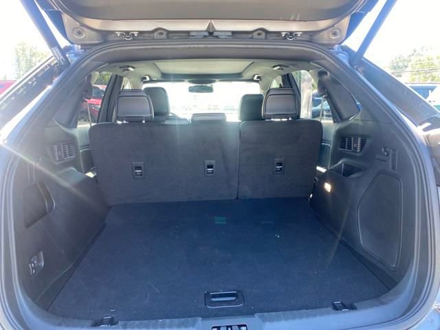 Certified 2022 Ford Edge ST w/ Equipment Group 401A image 10