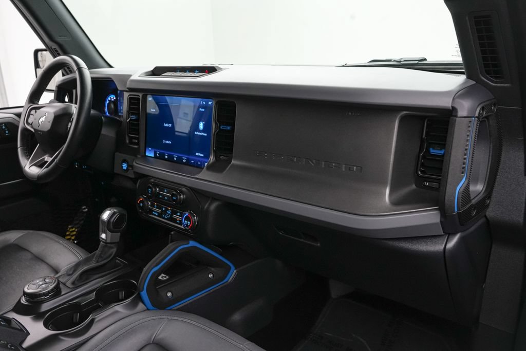 Certified 2024 Ford Bronco Black Diamond AWD/4WD image 28