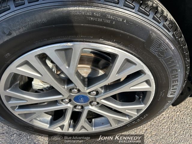 Certified 2022 Ford Escape SEL w/ Technology Package image 9