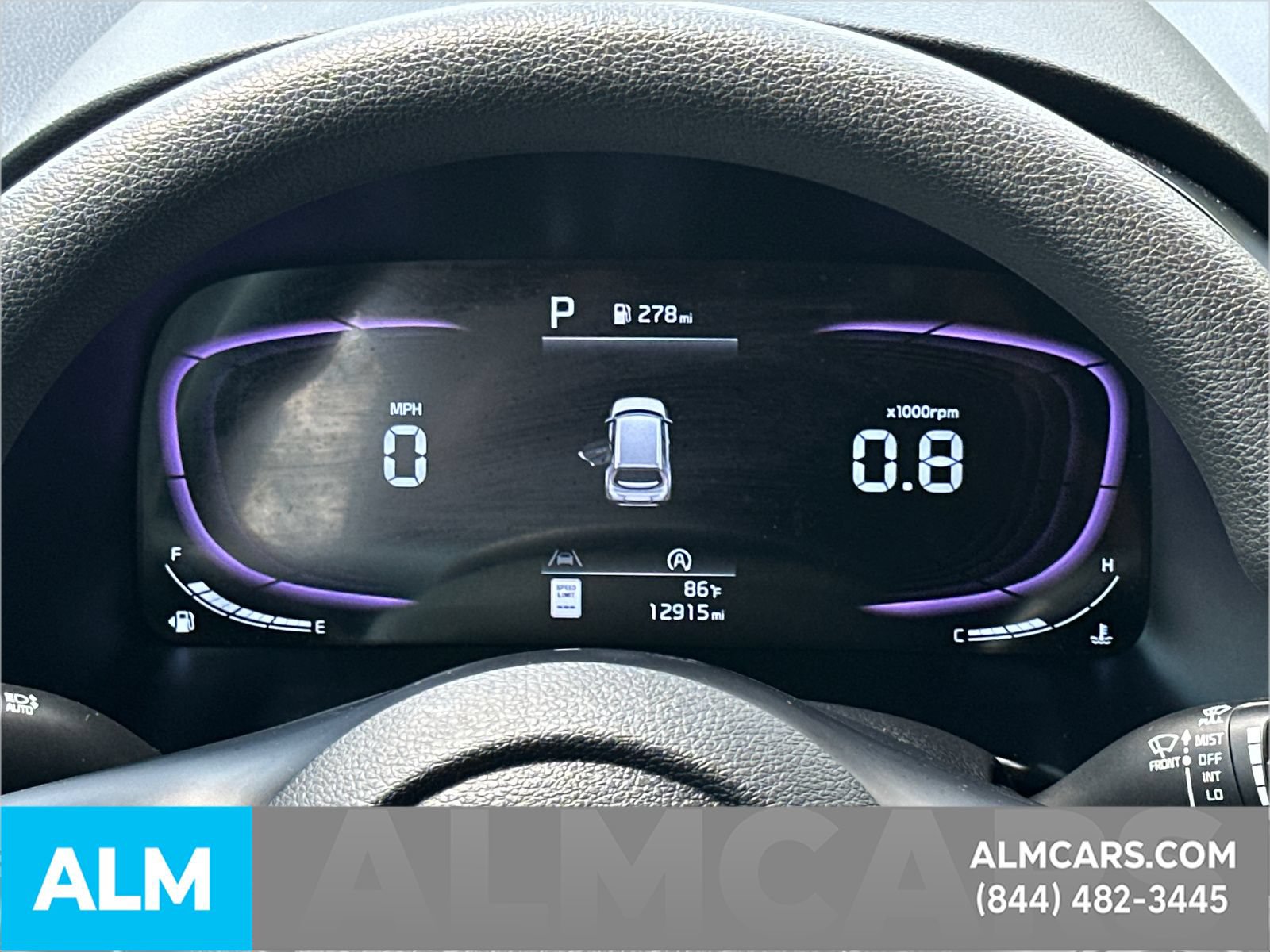 Used 2025 Kia Soul LX w/ LX Technology Package FWD image 30