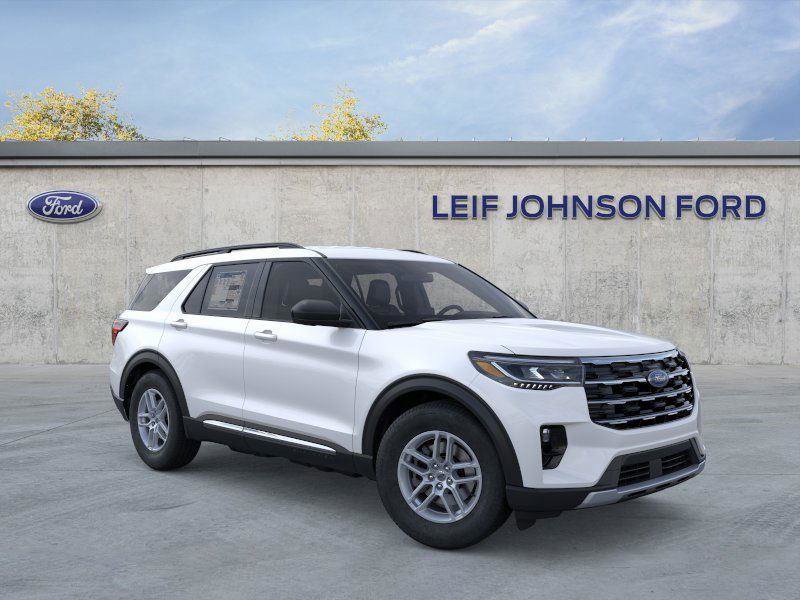 Certified 2025 Ford Explorer Active w/ Active Comfort Package RWD image 7