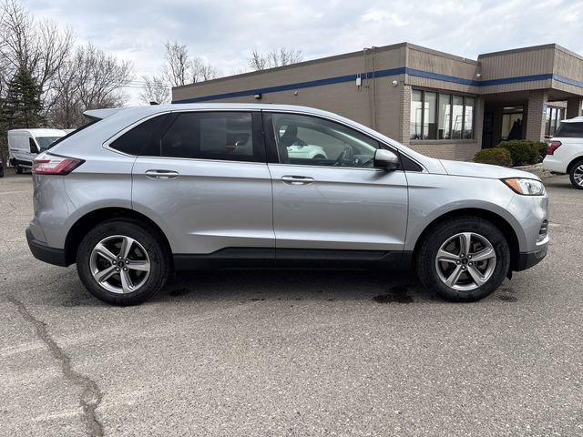 Certified 2024 Ford Edge SEL w/ Convenience Package image 4