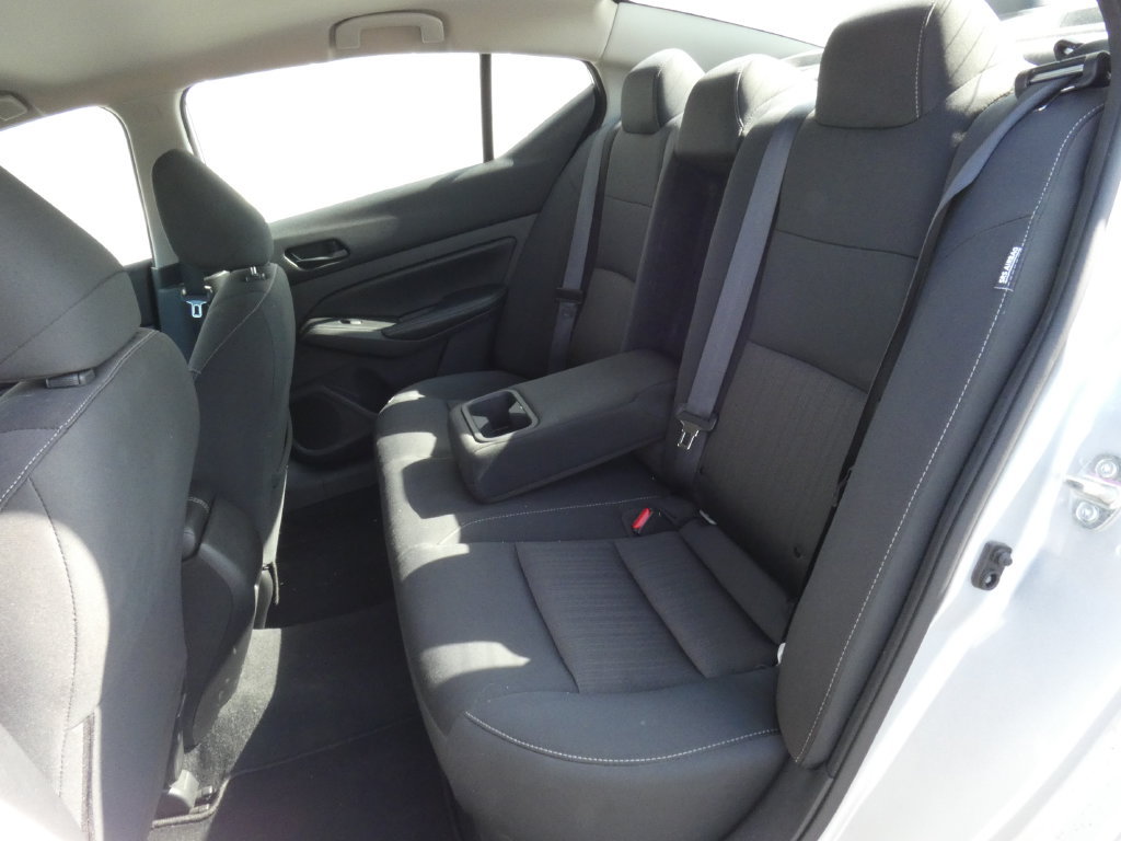 Used 2024 Nissan Altima 2.5 SV FWD image 27
