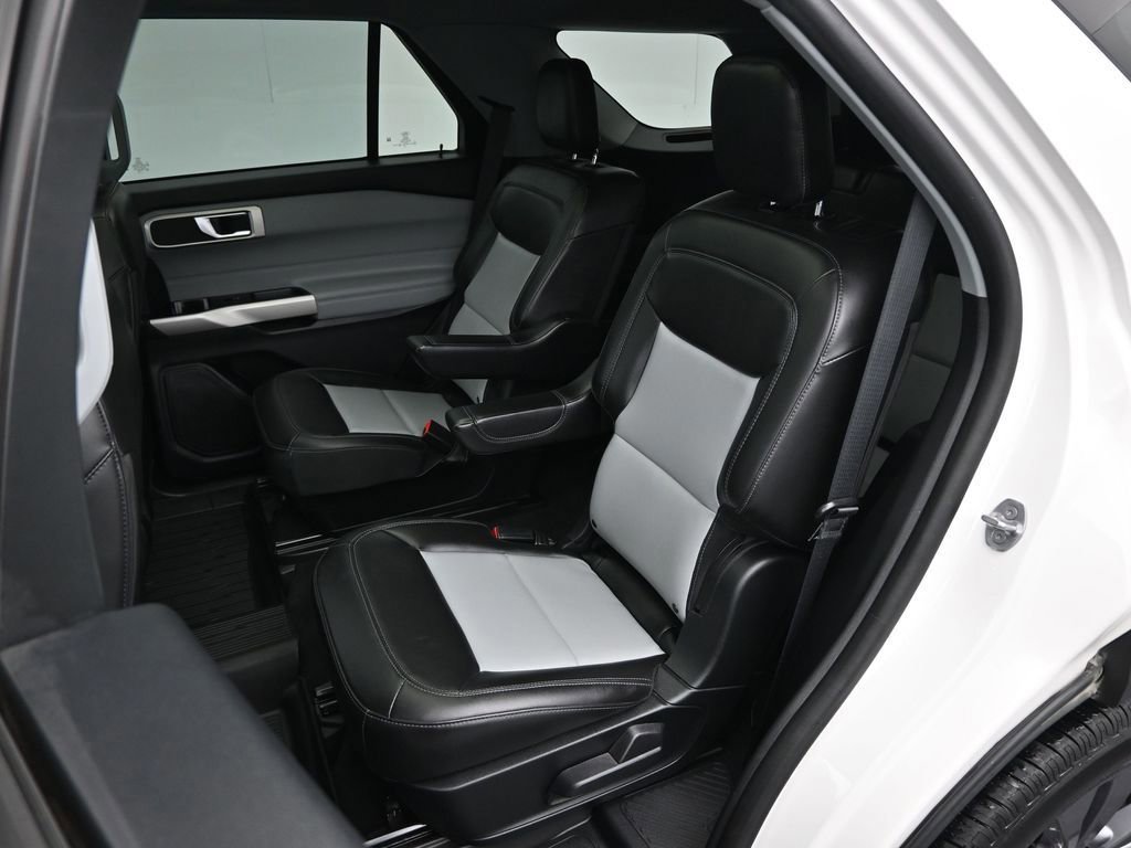 Certified 2023 Ford Explorer XLT w/ Equipment Group 202A image 49