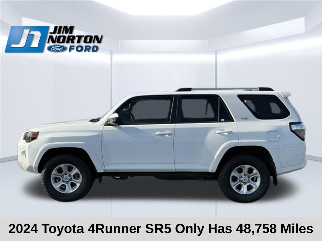Used 2024 Toyota 4Runner SR5 AWD/4WD image 8