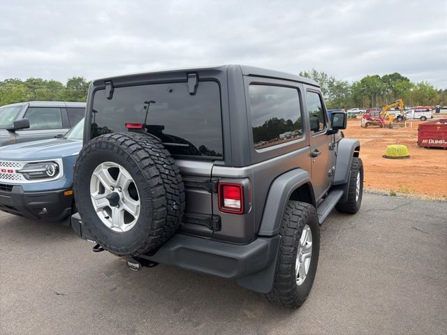 Used 2020 Jeep Wrangler Sport AWD/4WD image 3