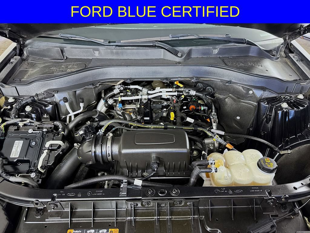 Certified 2022 Ford Explorer XLT w/ Equipment Group 202A image 31
