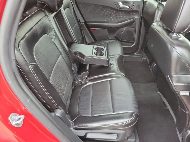 Certified 2020 Ford Escape Titanium FWD image 29