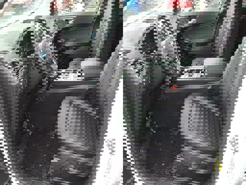 Certified 2022 Ford Edge SEL w/ Convenience Package image 11