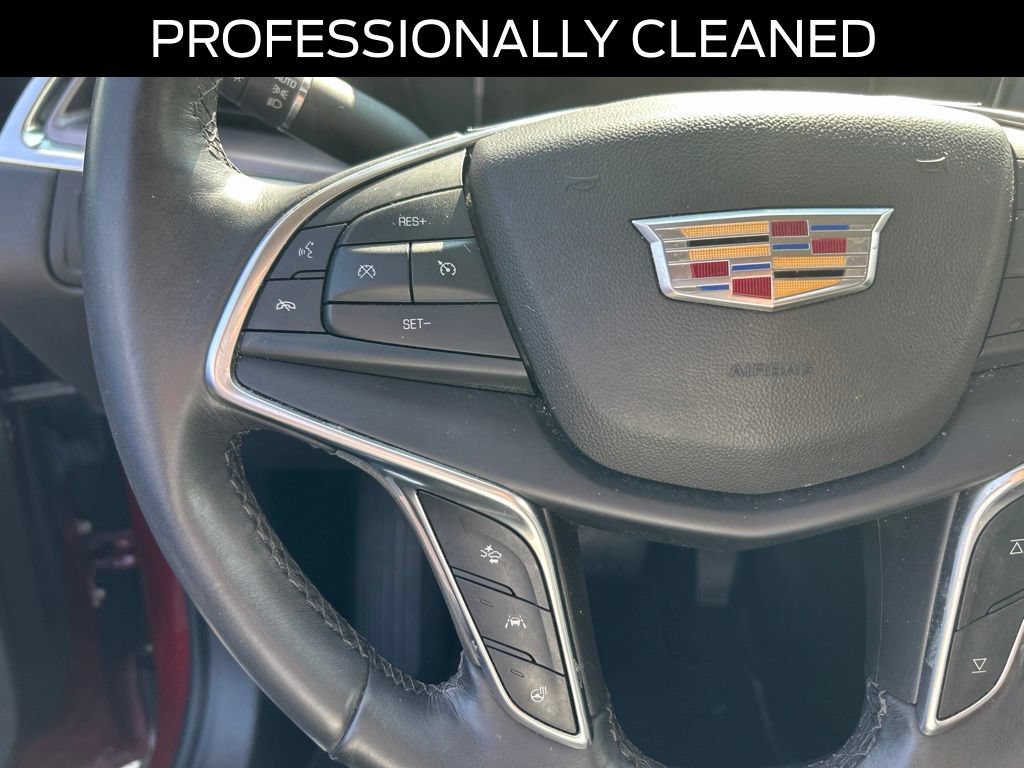 Used 2018 Cadillac XT5 Premium Luxury FWD image 18