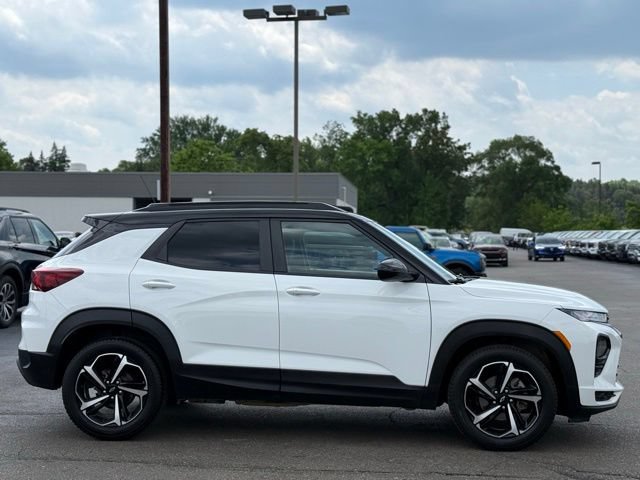 Used 2022 Chevrolet TrailBlazer RS w/ Technology Package FWD image 35