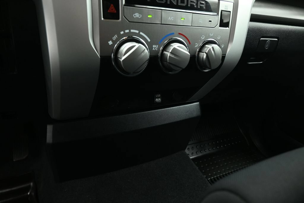 Used 2018 Toyota Tundra SR5 RWD image 17