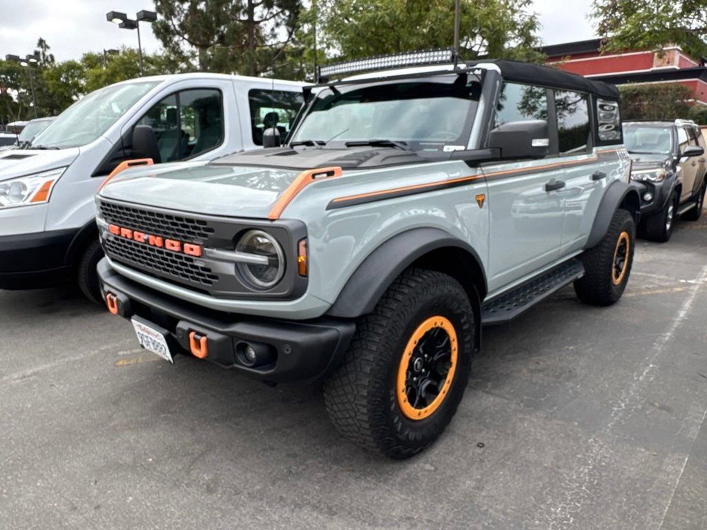 Certified 2023 Ford Bronco Badlands w/ Sasquatch Package AWD/4WD image 16